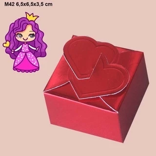Embalagem M42 Coração em papel cartão nas cores Kraft, Branco, Vermelha, Ouro, Rose Gold, Prata e Bronze- 6,5x6,5x3,5- pacote com 10 unidades